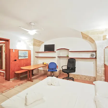 Maison Celentano Lägenhet *